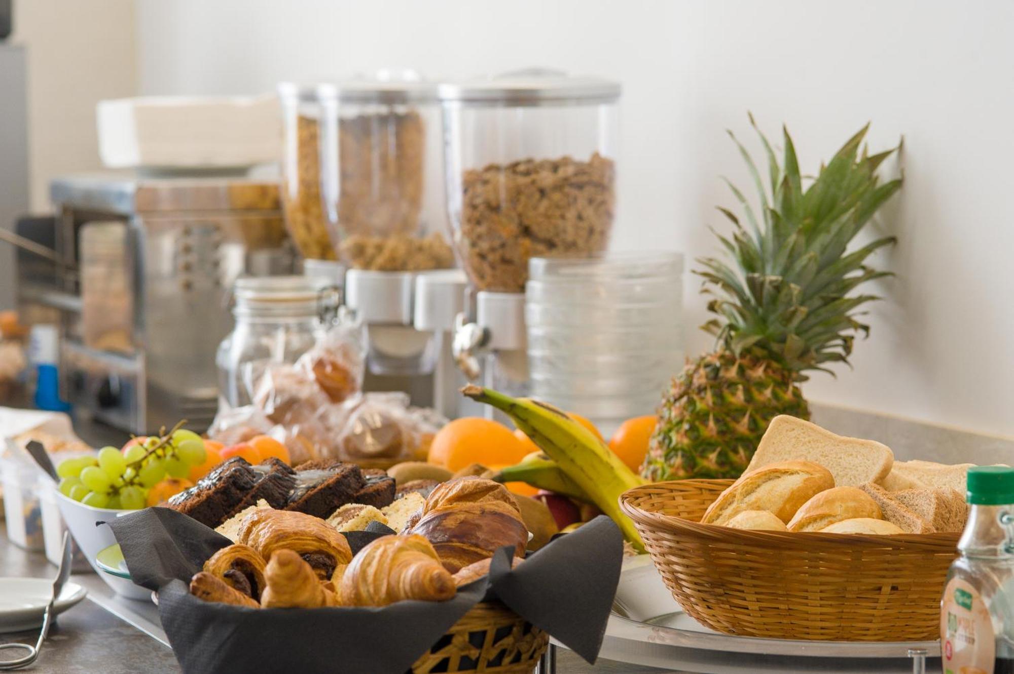 Sant Antoni de Portmany Hotel Marfil מראה חיצוני תמונה