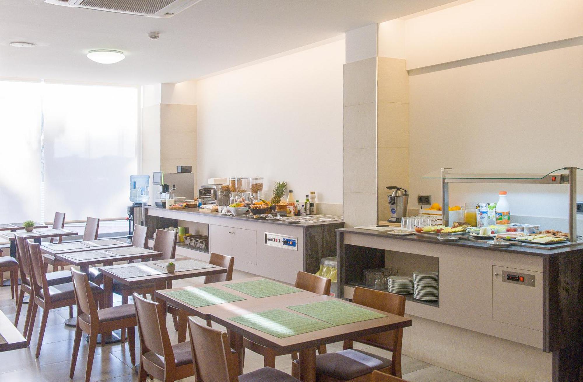 Sant Antoni de Portmany Hotel Marfil מראה חיצוני תמונה